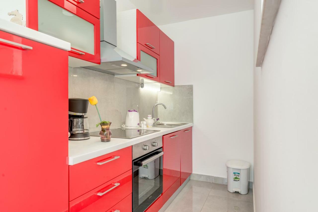 Kate Apartment Omis Exterior photo