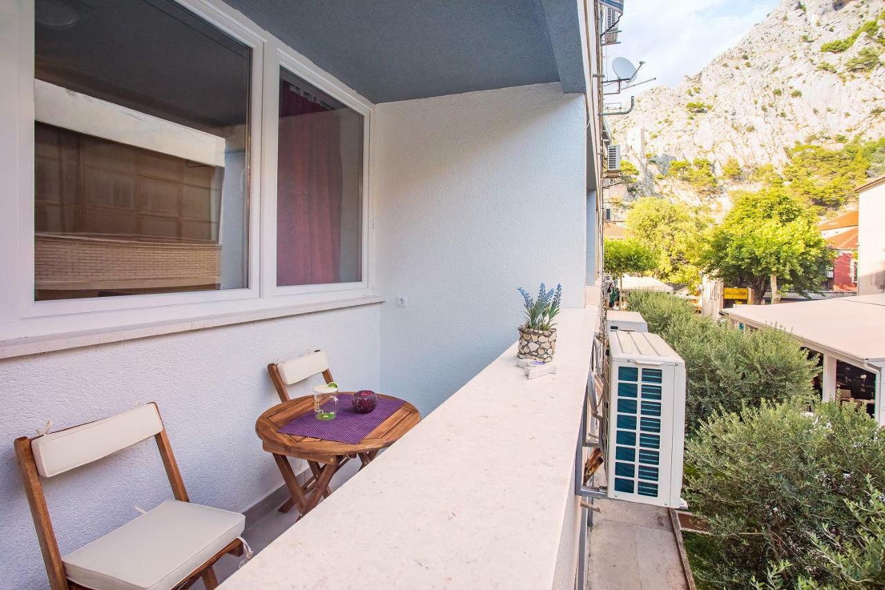 Kate Apartment Omis Exterior photo