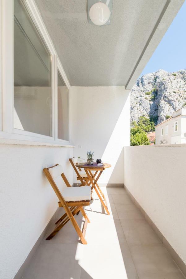 Kate Apartment Omis Exterior photo